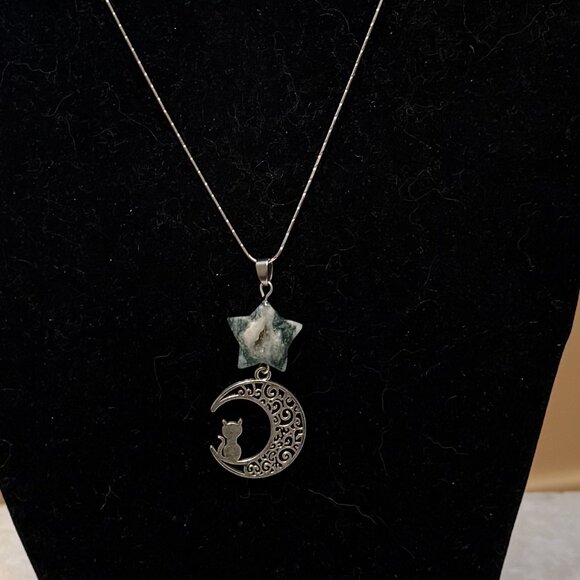 2/$20, Genuine White Green Tree Agate Star & Silver Cat on the Moon Pendant - Picture 8 of 11